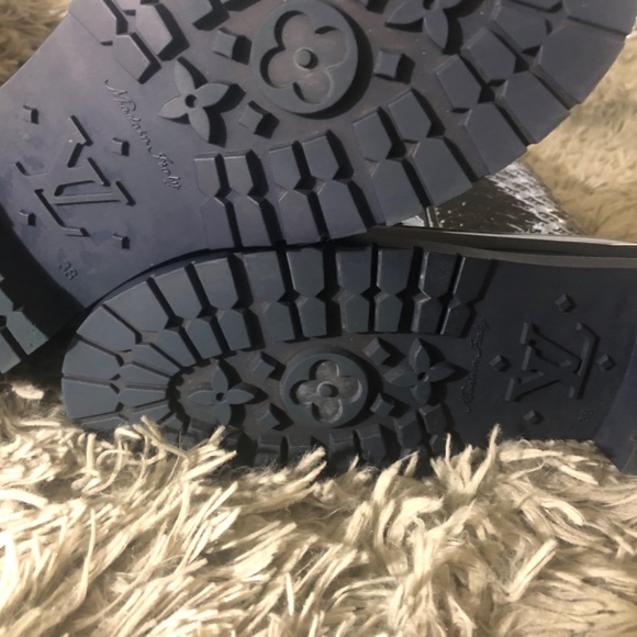 LV Rain Boots - Picture 3 of 5